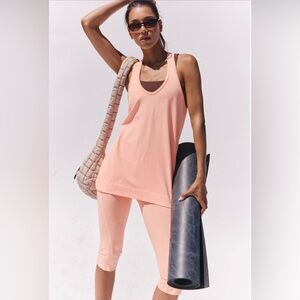 NWT Hot Shot Bare It All Set